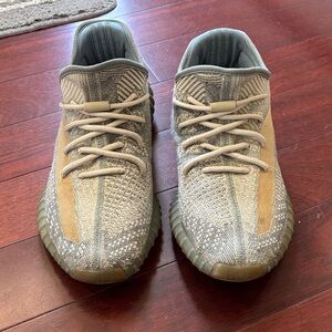 Yeezy Boost 350 V2 Israfil sneakers